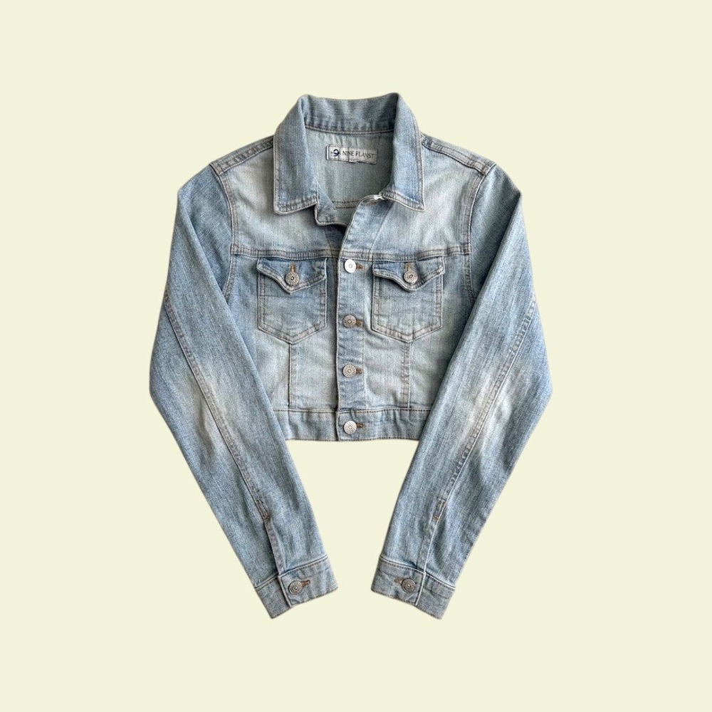 Cropped Denim Jacket Light Wash Stretchy Blue Jean Jacket
